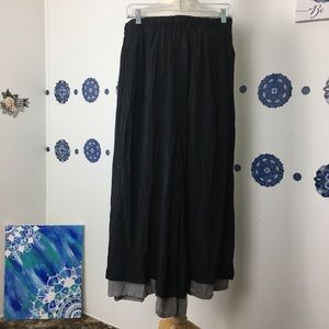 Offer   Morden Miss layered grey black cropped boho pull on pant size M